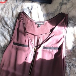 Mauve Express top with zipper